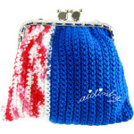 Bolsa, em crochet, azul forte com mesclado