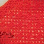 Gola vermelha de lã, em crochet.