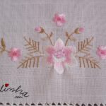 Conjunto de quarto rosa, em linho, bordado e com crochet