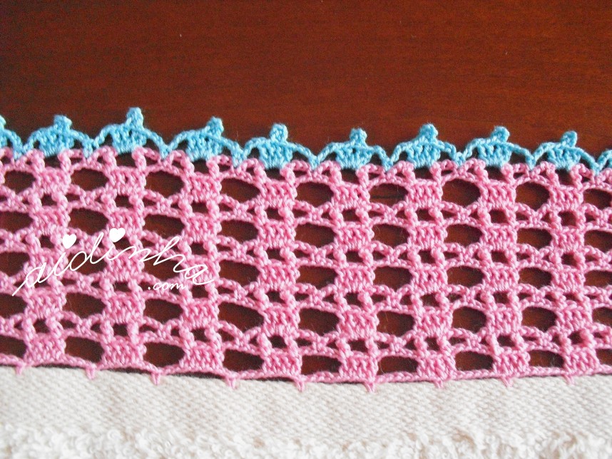 crochet rosa do conjunto de panos de cozinha