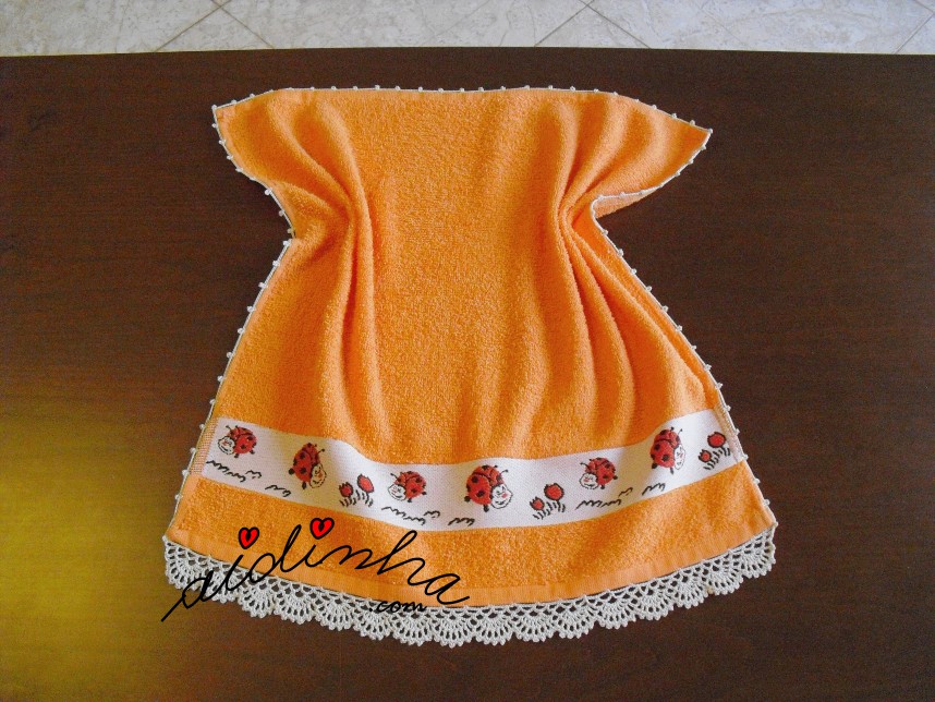 pano laranja de cozinha com crochet