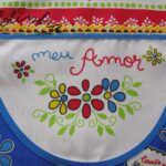 Conjunto de avental + pano de cozinha, bem colorido e com crochet
