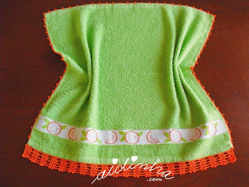 pano turco verde com crochet laranja