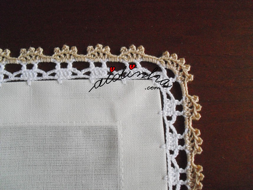 canto do crochet do conjunto de quarto bordado