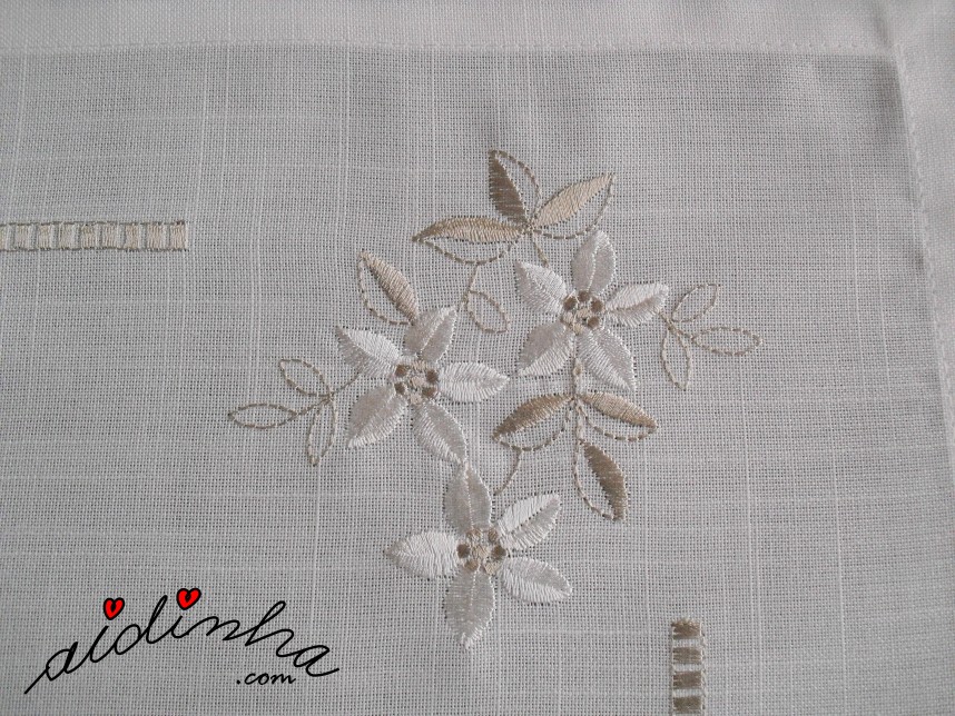 bordado do conjunto de quarto com crochet