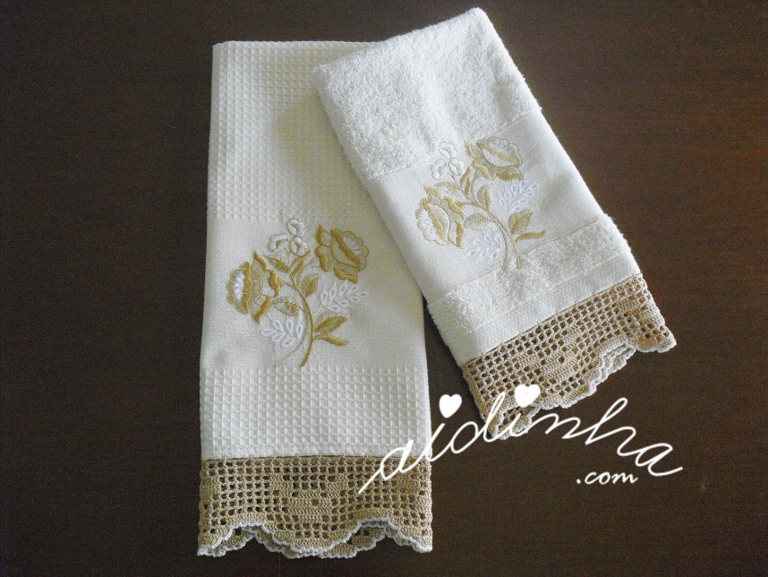 conjunto de panos de cozinha, bordado e com crochet