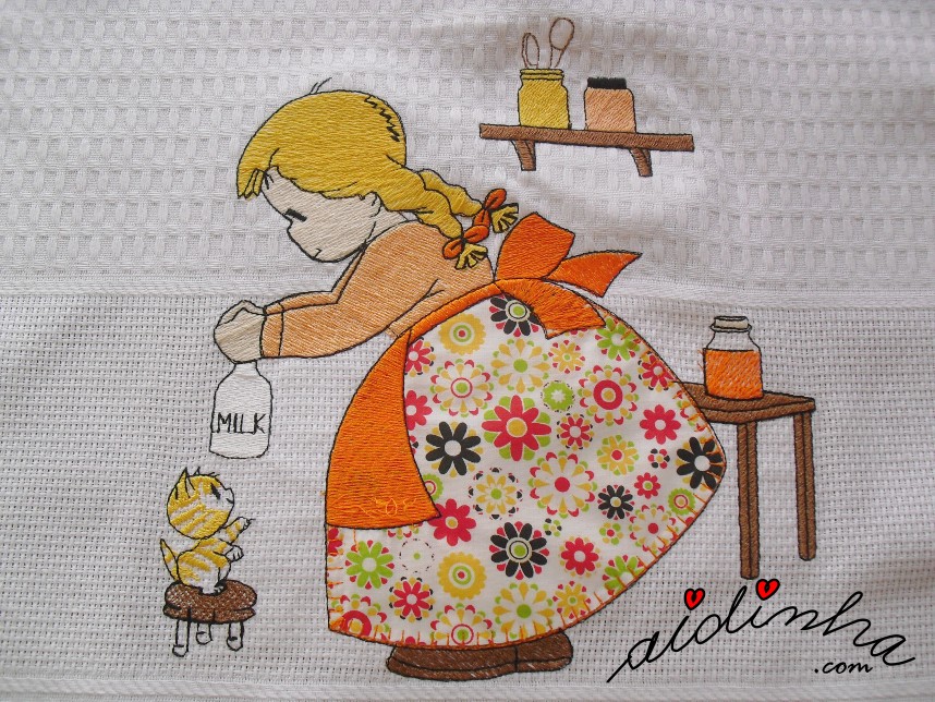 bordado com aplicação do pano de cozinha com crochet