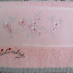 Conjunto de toalhas de banho, com crochet cinza e rosa