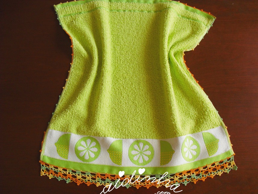 pano turco de cozinha com limões e crochet matizado