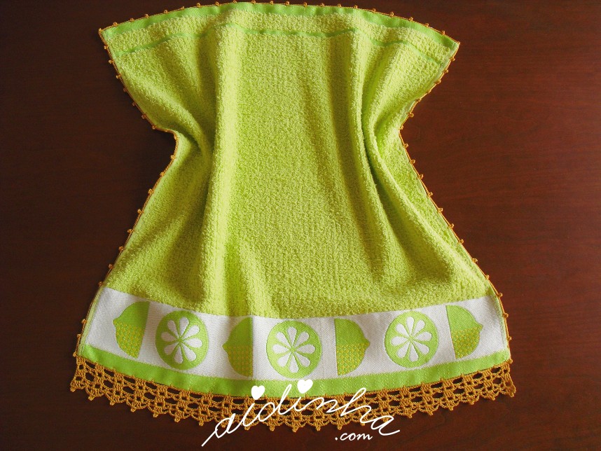 pano turco de cozinha com limões e crochet em cor de mel