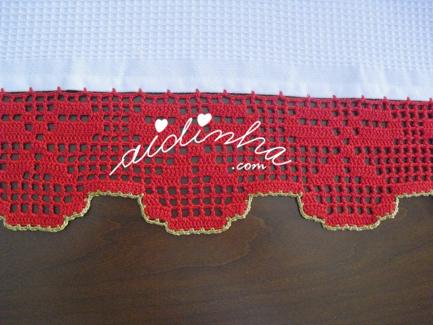 crochet do pano de cozinha, com bordado de Natal