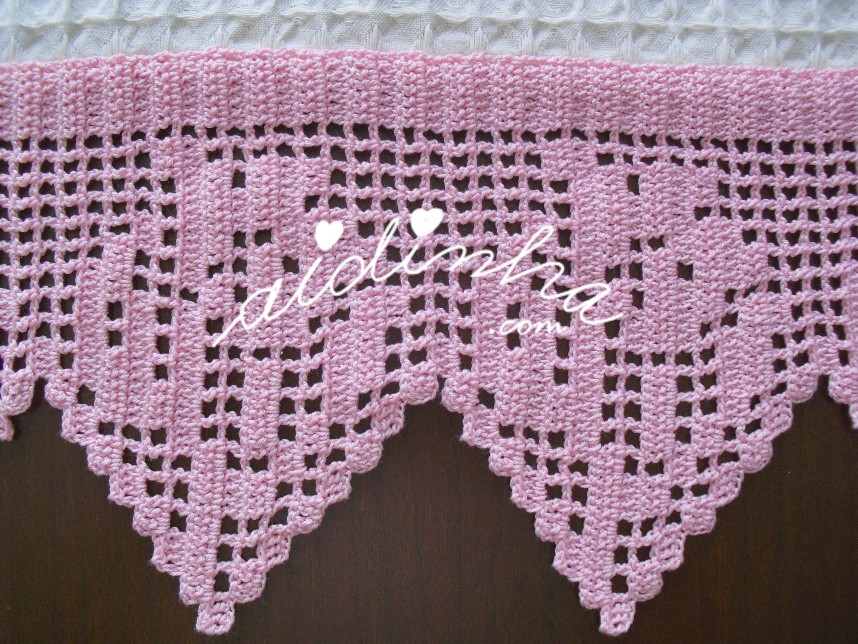 crochet rosa do pano de cozinha bordado