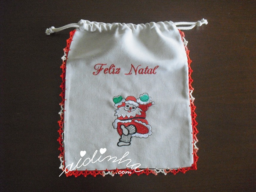 saco de prenda, com bordado de Natal e crochet