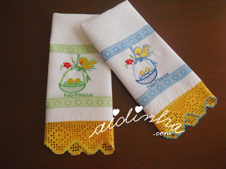 conjunto de panos de cozinha, com bordado da Páscoa e crochet