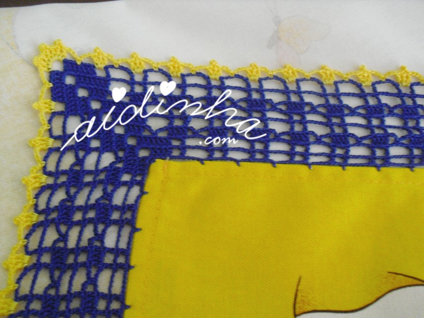 canto do crochet da toalha de mesa da Páscoa