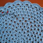 Conjunto de individuais azuis, em crochet