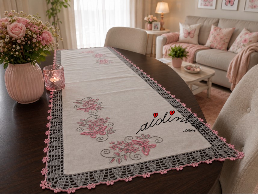 centro de mesa bordado e com crochet