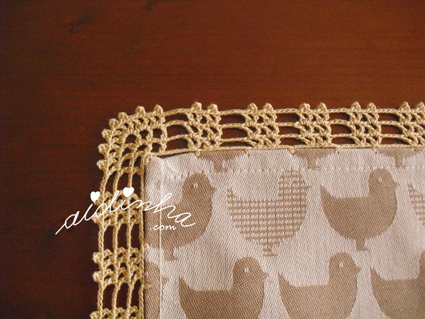canto do crochet do grande pano de cozinha