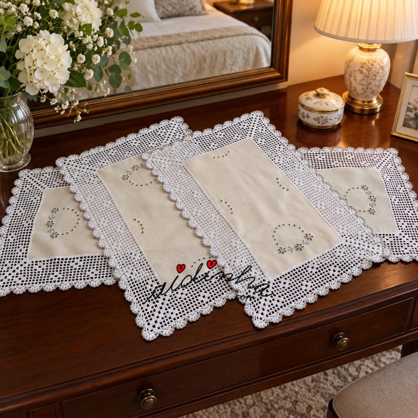 conjunto de quarto em linho bordado em máquina antiga a pedal e crochet