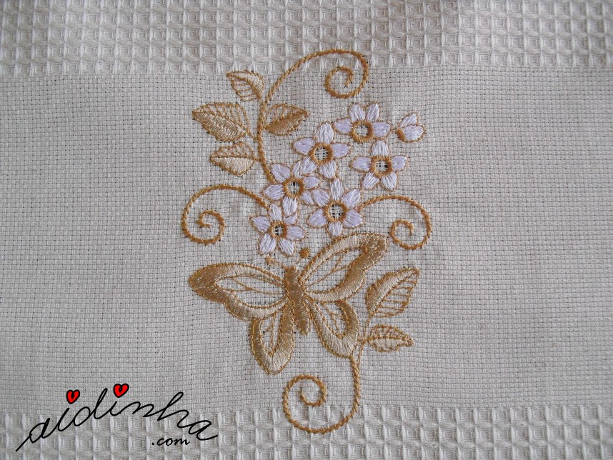 bordado do conjunto de panos de cozinha, com crochet